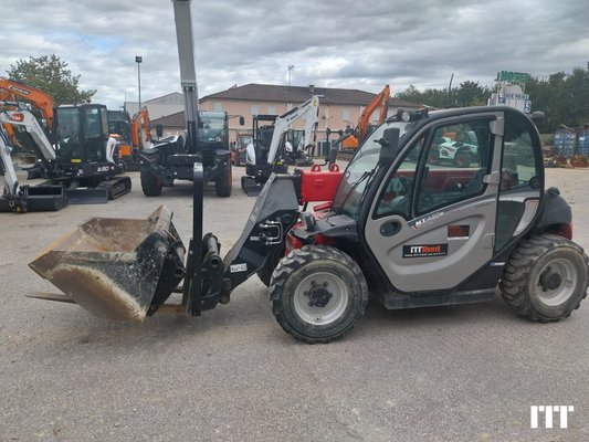 Chariot élévateur télescopique Manitou MT 420 H - 1