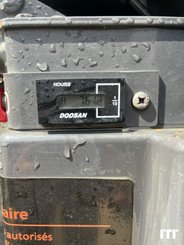 Mini pelle Doosan DX27Z - 8