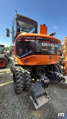 Pelle sur pneus Doosan DX100W-7 - 11